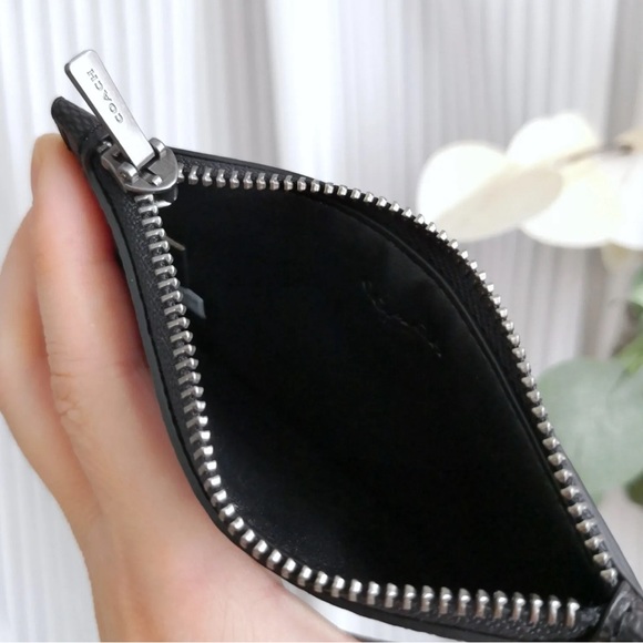 NWT Coach Zip Card Case In Signature Canvas Black C4281 $98 - Picture 3 of 4